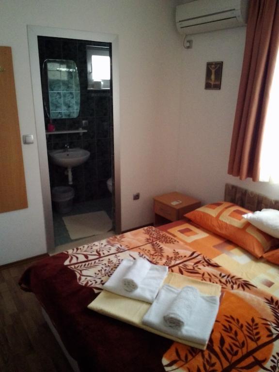 Hotel Quo Vadis Medugorje Bagian luar foto