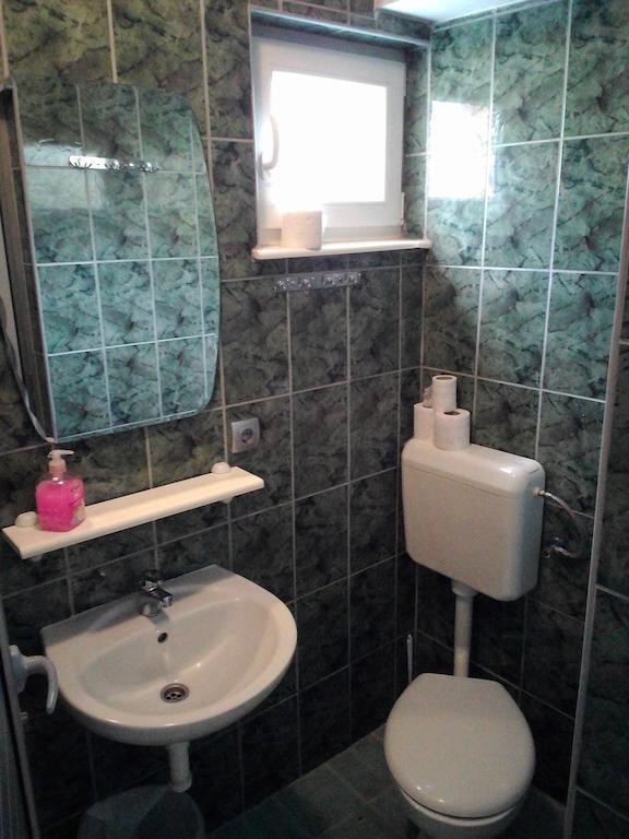 Hotel Quo Vadis Medugorje Bagian luar foto