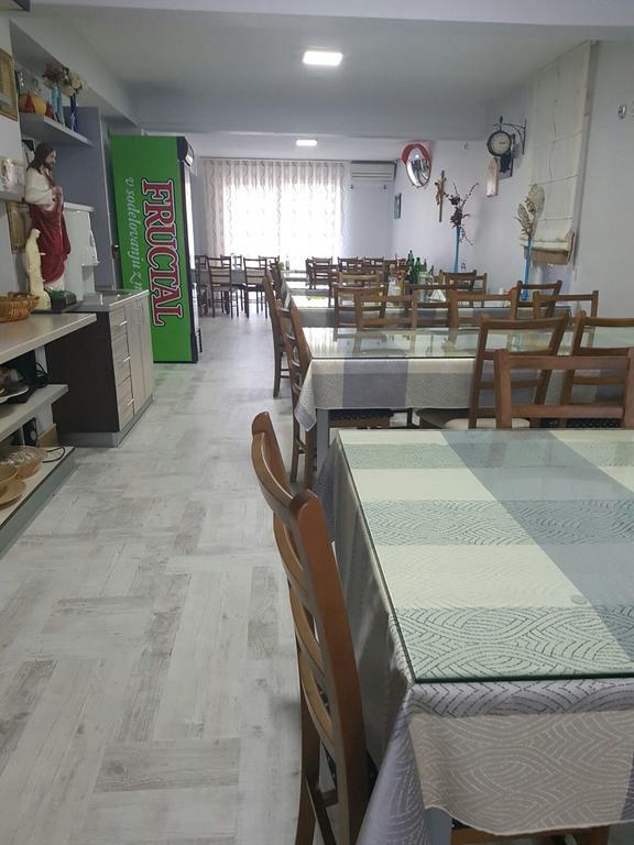 Hotel Quo Vadis Medugorje Bagian luar foto